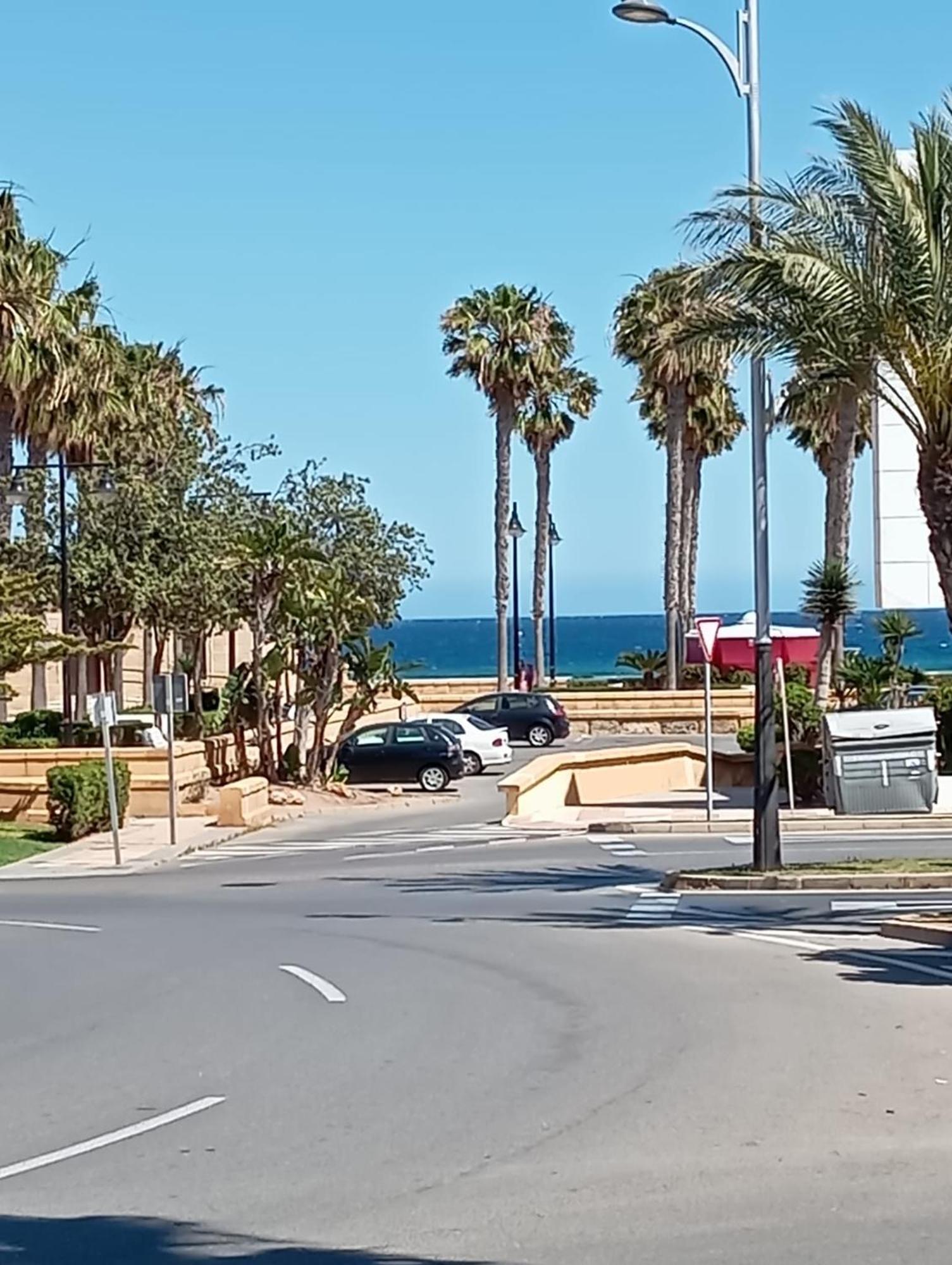 רוקאוטס דה מר Apartamento Leyaros מראה חיצוני תמונה